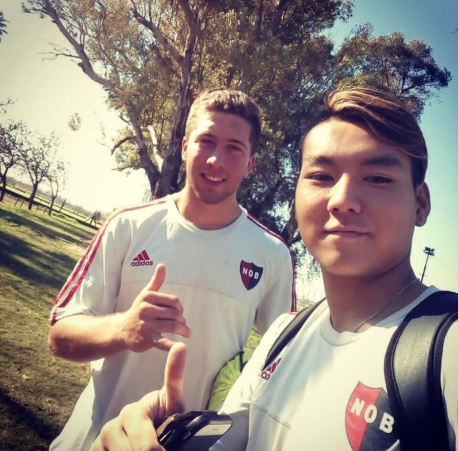 8 Jovenes De Japon Un Año En Newells - foto 28
