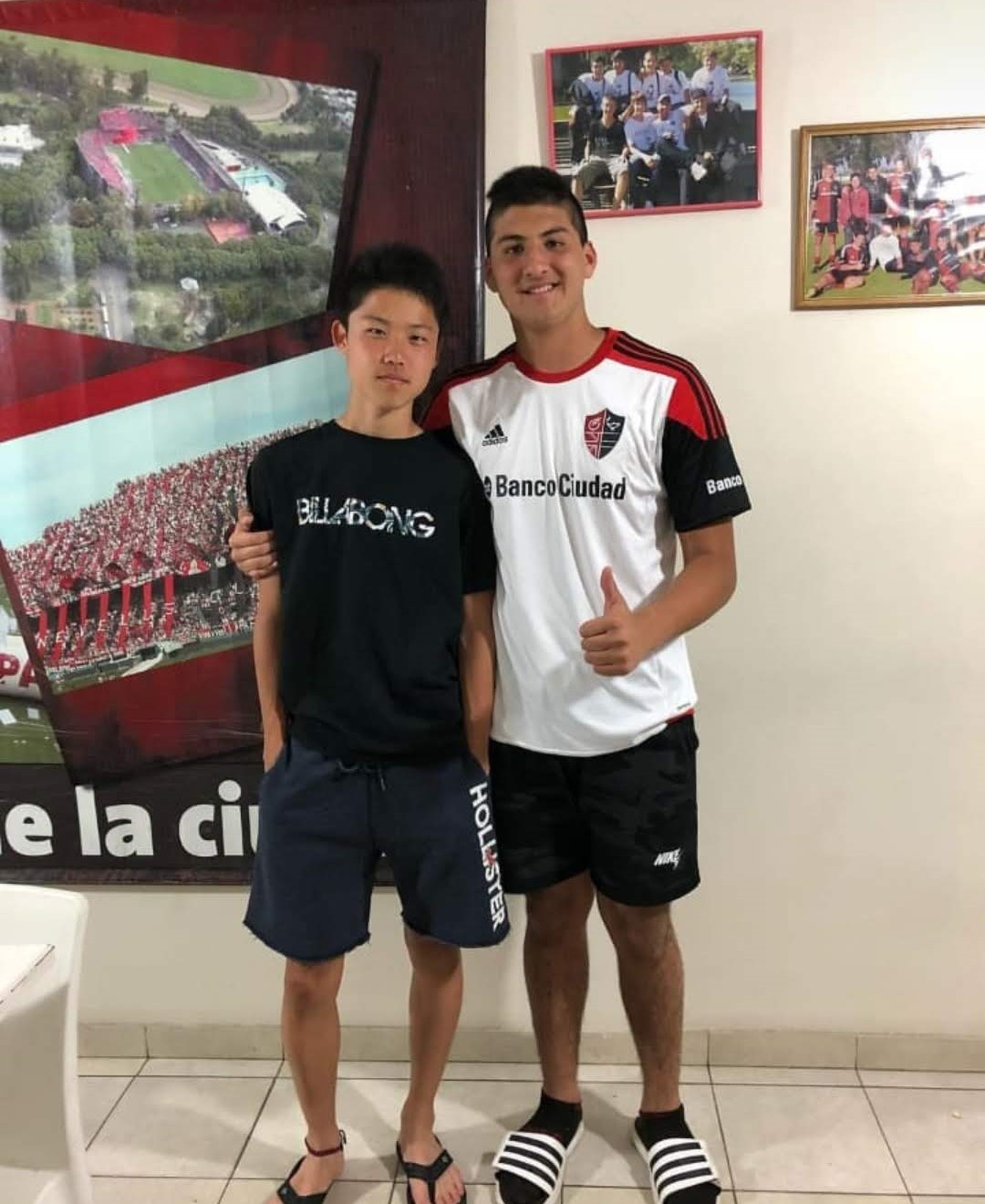8 Jovenes De Japon Un Año En Newells - foto 45