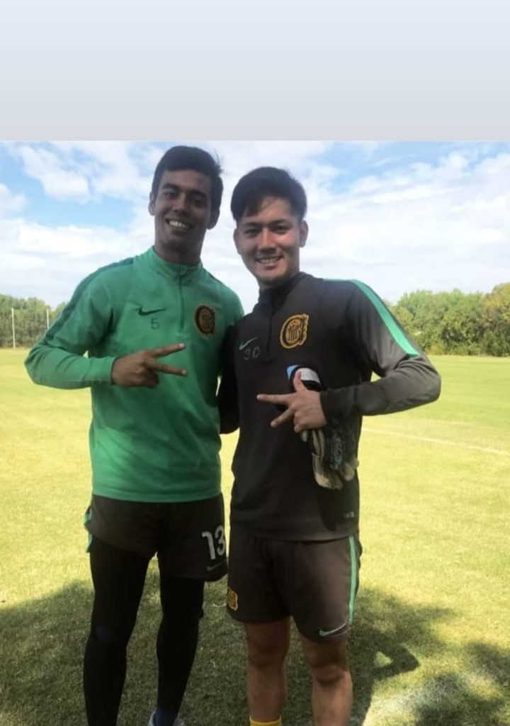 Jovenes Futbolistas Japoneses En Rosario Central - foto 20