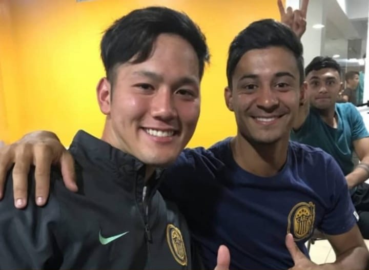 Jovenes Futbolistas Japoneses En Rosario Central - foto 27