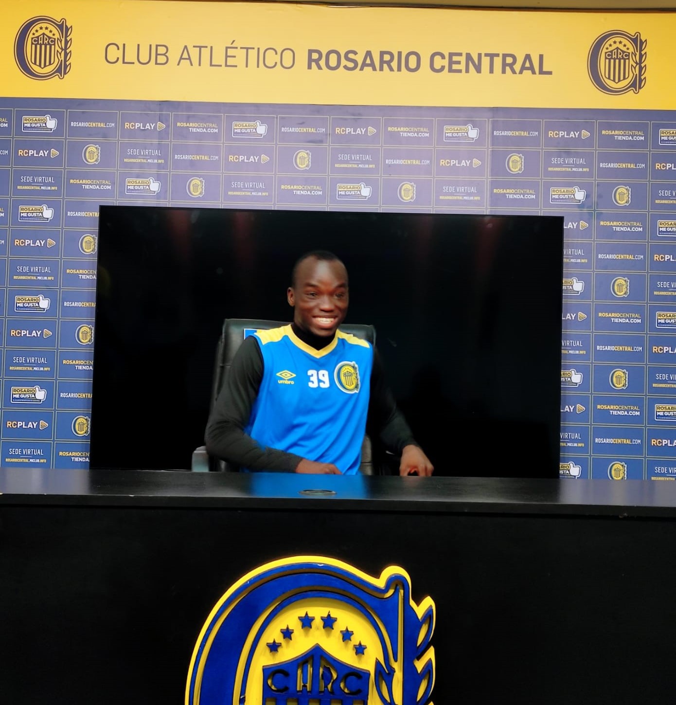 Christian en Rosario Central - foto 11